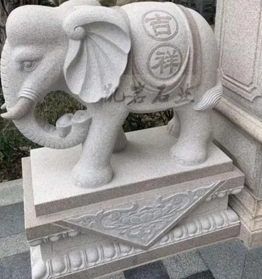 石雕大象的吉祥寓意是什么蓝狮在线？