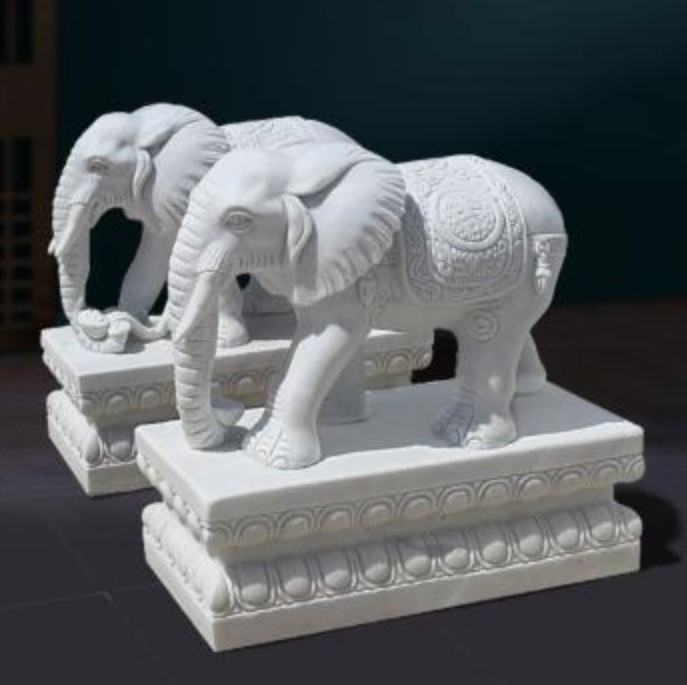 蓝狮石雕大象的摆放位置有什么讲究？