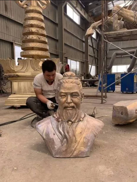 曲阳雕塑厂告诉你铸铜雕塑的制作流程蓝狮